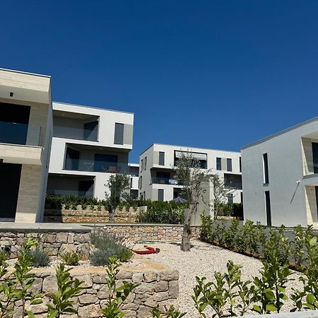 Dvj Apartments Biograd Na Moru Eksteriør billede