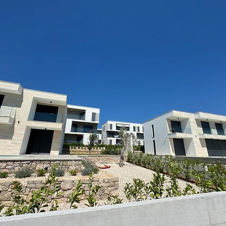 Dvj Apartments Biograd Na Moru Eksteriør billede