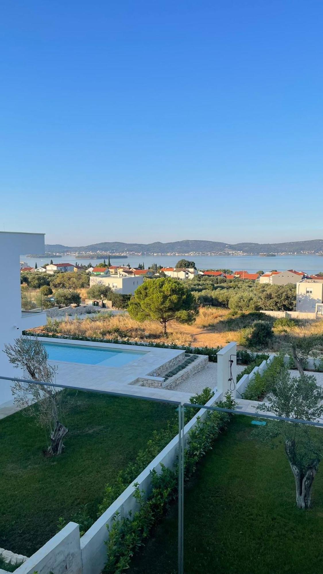 Dvj Apartments Biograd Na Moru Eksteriør billede